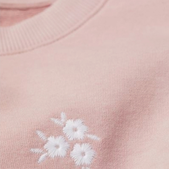 H&M sweater size small in Blush with puffy sleeves - Picture 2 of 10